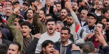 «إيران برا برا».. ما حقيقة فيديو المظاهرات الذي انتشر من قلب بغداد؟