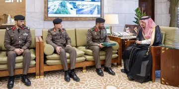 أمير الرياض يستقبل قائد القوة الخاصة لأمن الطرق ويطّلع على تقريرها السنوي